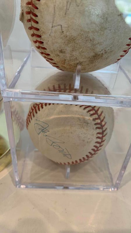Photo 1 of 3-AUTOGRAPHED MLB BASEBALLS