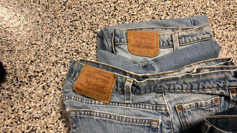 Photo 1 of 5-MENS LEVIS AND WRANGLER JEANS SIZE 38 X 30