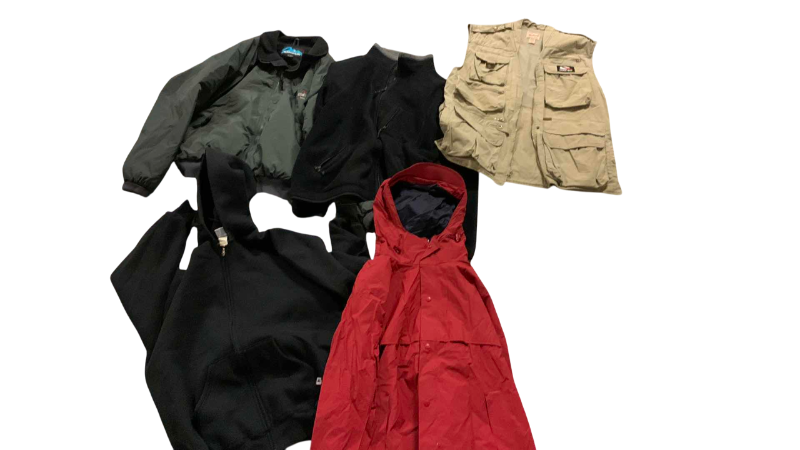 Photo 1 of MENS JACKETS AND HUNTING VEST XXL