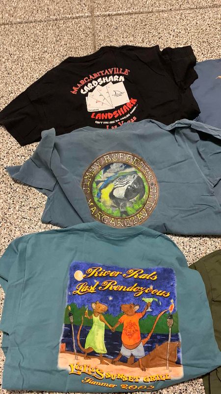Photo 1 of MENS MARGARITAVILLE TSHIRTS SIZE XXL