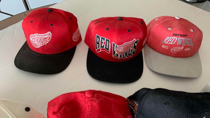 Photo 1 of 6-NHL HOCKEY DETROIT RED WINGS CAPS