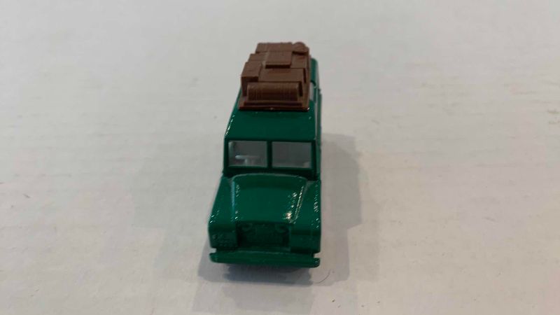 Photo 1 of  MATCHBOX NO 12 LAND ROVER SAFARI
