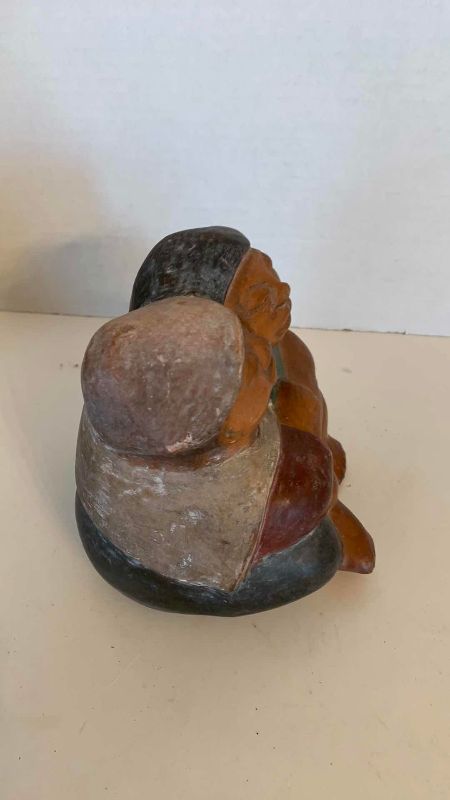 Photo 1 of CLAY COUPLE HUGGING 7”