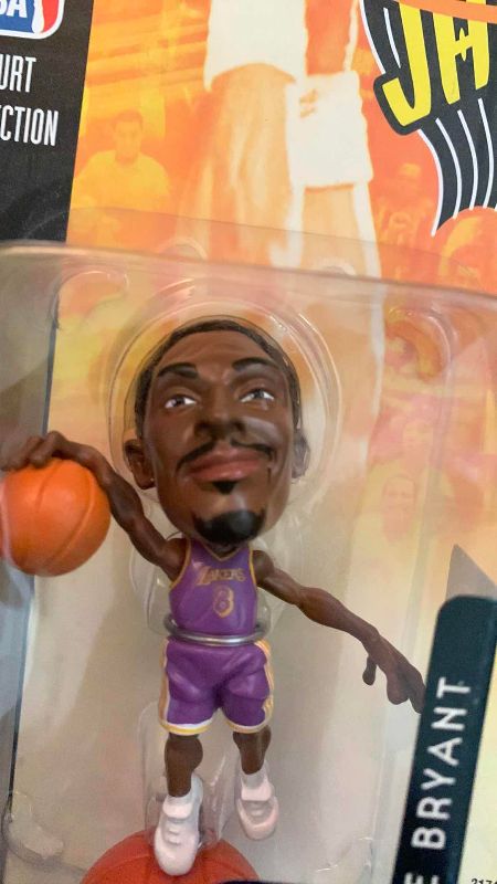 Photo 1 of 1998/99 NBA BASKETBALL KOBE BRYANT NBA JAMS MINI FIGURE
