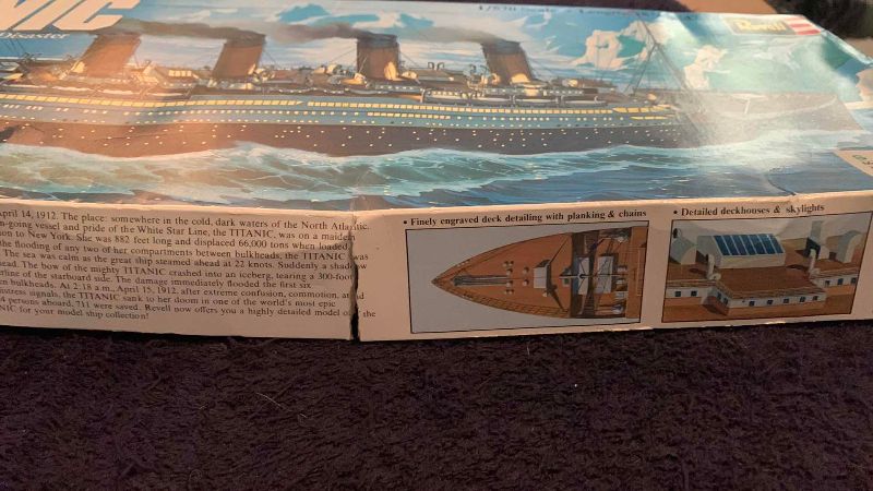 Photo 1 of REVELL RMS TITANIC MODEL KIT 1/570 SCALE