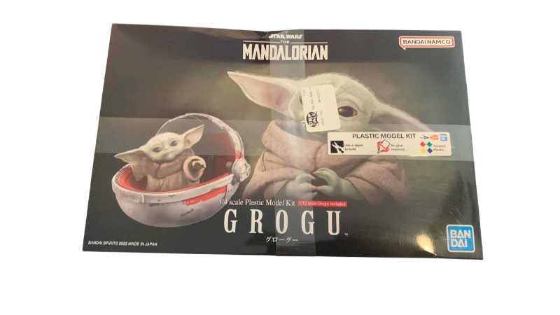 Photo 1 of BANDAI STAR WARS THE MANDALORIAN GROGU MODEL KIT 1/4 SCALE