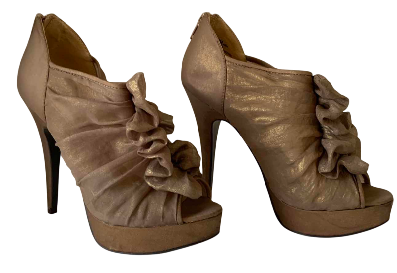 Photo 1 of NORDSTROM CHINESE LAUNDRY METALLIC HIGH HEEL SHOES