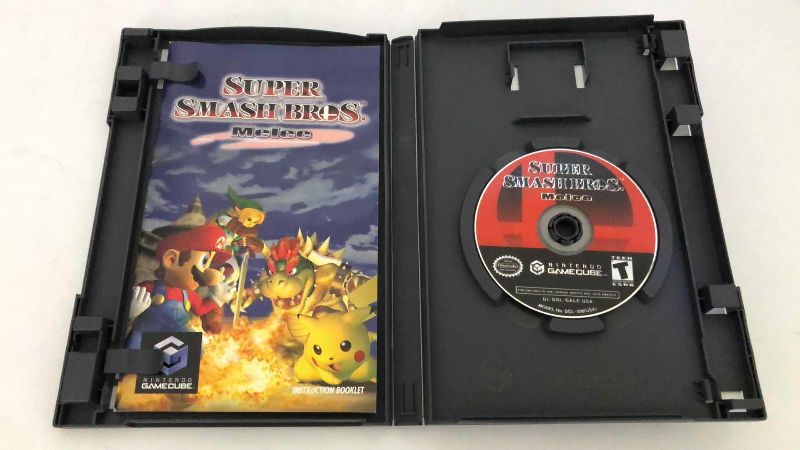 Photo 1 of NINTENDO GAME CUBE SUPER SMASH BROTHERS MELEE VIDEO GAME