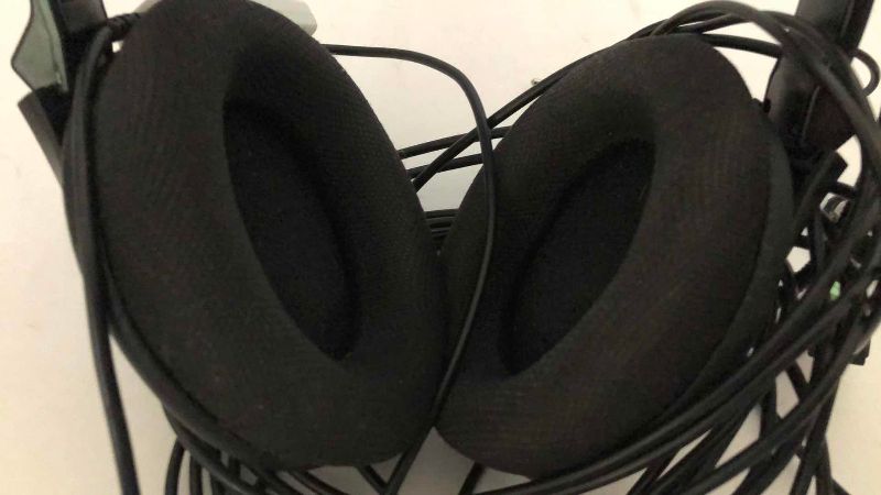 Photo 1 of TURTLE BEACH EARFORCE X11 VIDEO GAME HEAD PHONES