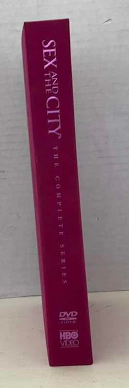 Photo 1 of SEX IN THE CITY THE COMPLETE SERIES DVD INCASED DVD SET