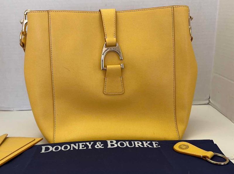 Photo 1 of DOONEY AND BURKE SAFFIANO LEATHER SHOULDER BAG ASHBY WITH WRISTLET, KEY CHAIN, AND DUSTCOVER