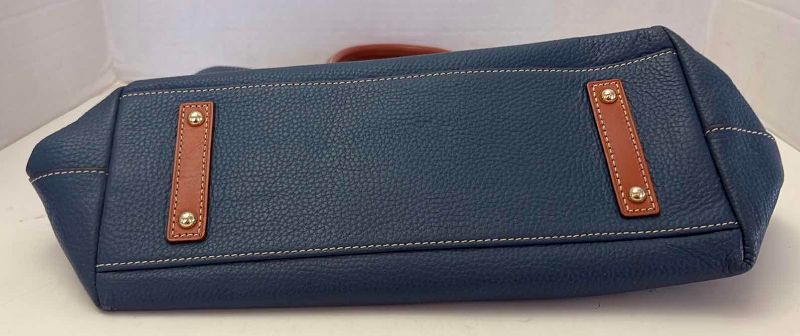 Photo 1 of DOONEY AND BOURKE PEBBLE SHOULDER BAG WITH DUSTCOVER