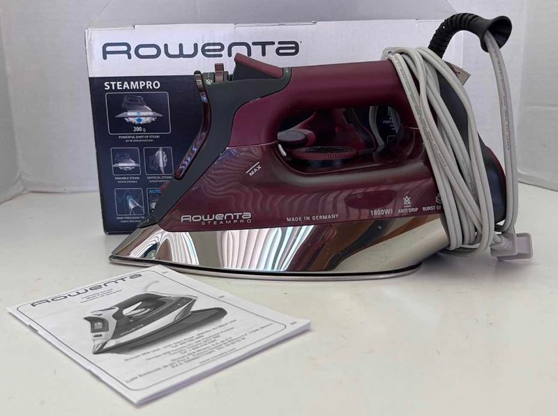 Photo 1 of ROWENTA STEAM PRO IRON  DW8193