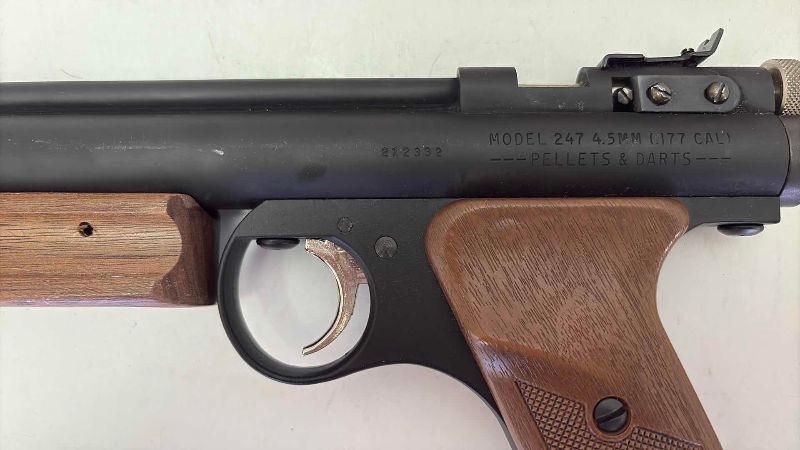Photo 1 of VINTAGE BENJAMIN HB17 PELLET/BB GUN WITH PELLETS