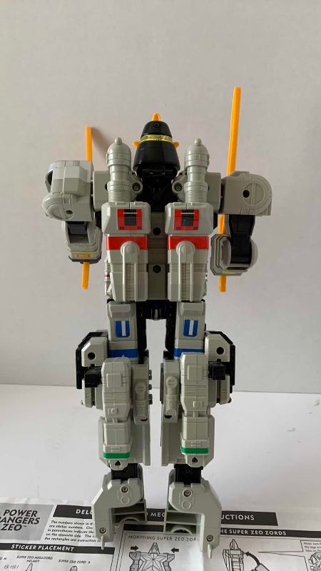 Photo 1 of 1995 POWER RANGERS ZEO ACTION FIGURE 13”