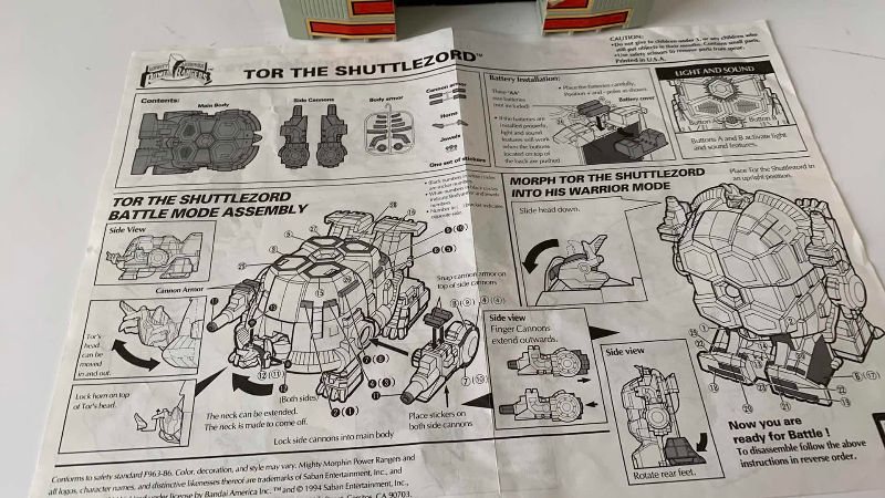 Photo 1 of 1994 TOR THE SHUTTLEZORD MIGHTY MORPHIN POWER RANGERS ACTION FIGURE
