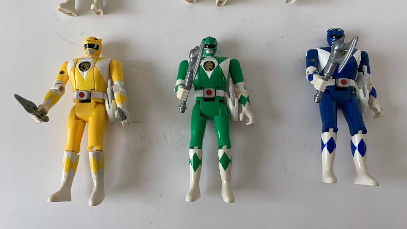 Photo 1 of 1993 5 1/2” MIGHTY MORPHIN POWER RANGERS ACTION FIGURE SET
