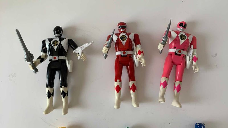 Photo 1 of 1993 5 1/2” MIGHTY MORPHIN POWER RANGERS ACTION FIGURE SET