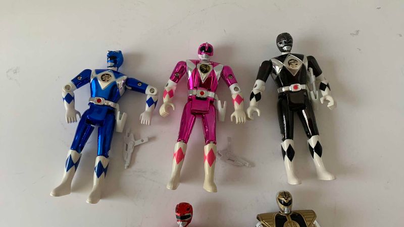 Photo 1 of 5 1/2” METALLIC MIGHTY MORPHIN POWER RANGERS ACTION FIGURES