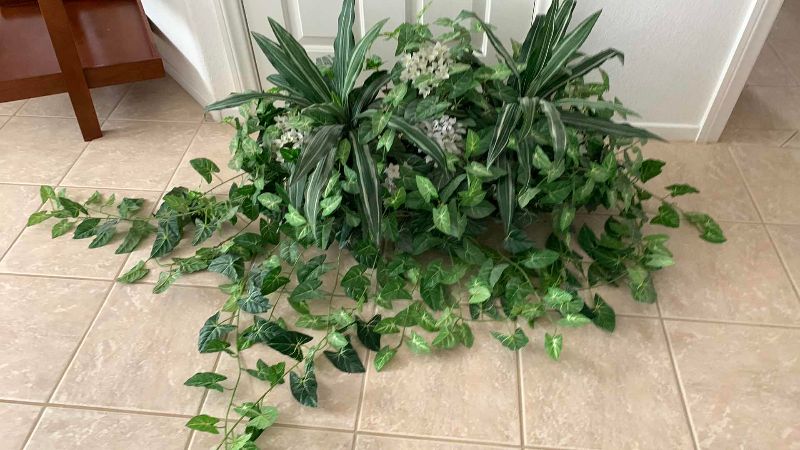 Photo 1 of FLORAL ARRANGEMENT 72” WIDE