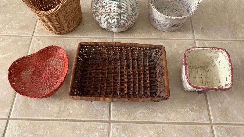 Photo 1 of 6-RATAAN BASKETS