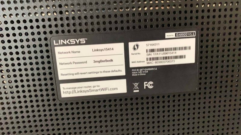 Photo 1 of LINKSYS EA9500 V1.1 MAX STREAM TRI-BAND ROUTER