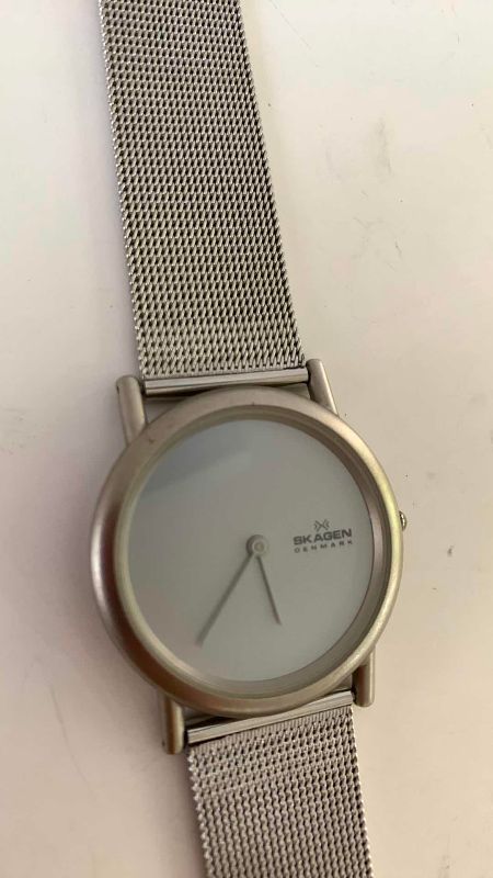 Photo 1 of MENS SKAGEN DRESS WATCH MADE IN DENMARK