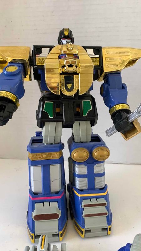 Photo 1 of VINTAGE POWER RANGERS ZEO DELUXE MEGAZORD ACTION FIGURE