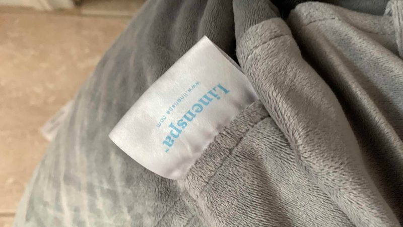 Photo 1 of LINEN SPA EXTRA LARGE WITH NECK SUPPORT READING PILLOW