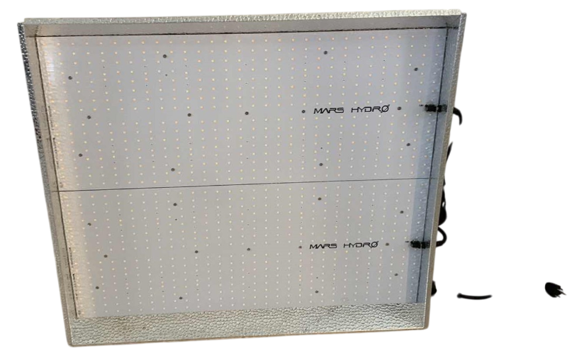 Photo 1 of MARS HYDRO PLANT GROWING LIGHT MODEL TS-3000