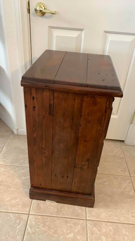 Photo 1 of VINTAGE MID-CENTURY HAMMERY WOOD END TABLE 18” X 15” H 29”