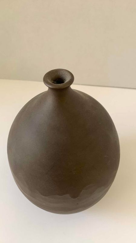 Photo 1 of VINTAGE JAPANESE CERAMIC VASE 8”