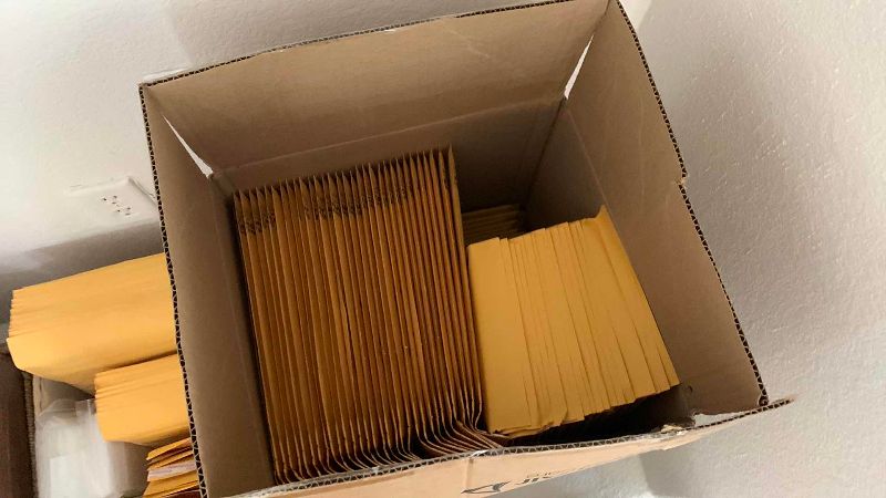 Photo 1 of PACKAGING AND SHIPPING MATERIALS