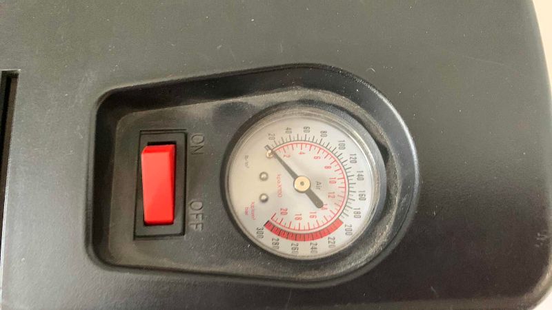 Photo 1 of MASS AIR ELECTRIC COMPRESSOR AND INFLATOR