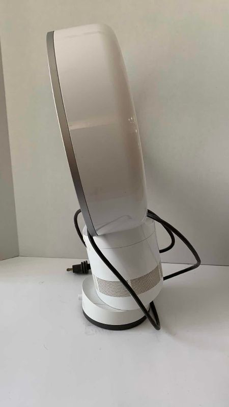 Photo 1 of DYSON AM01 12” DESK FAN