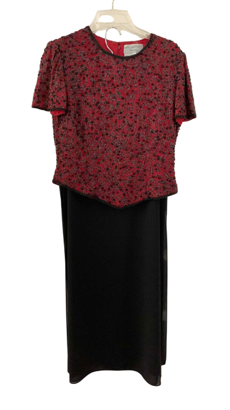Photo 1 of PAPELL BOUTIQUE SEQUINED EVENING DRESS SIZE SMALL