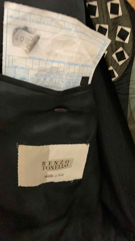 Photo 1 of MENS RENZO TONELLO WOOL SUIT MADE IN ITALY SIZE 50 XL AND TIES