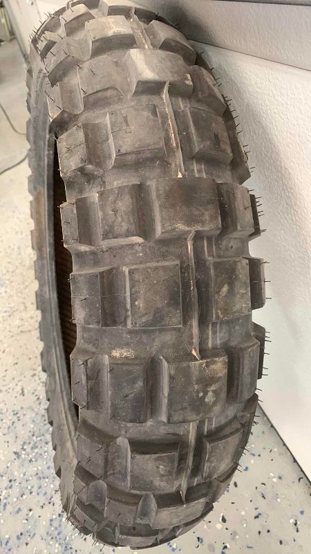 Photo 1 of CONTINENTAL MOTORCYCLE TIRE 150/70 B 17 M/C 69 0 