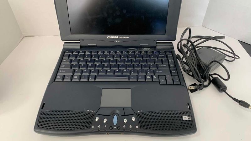Photo 1 of COMPAQ PRESARIO LAPTOP