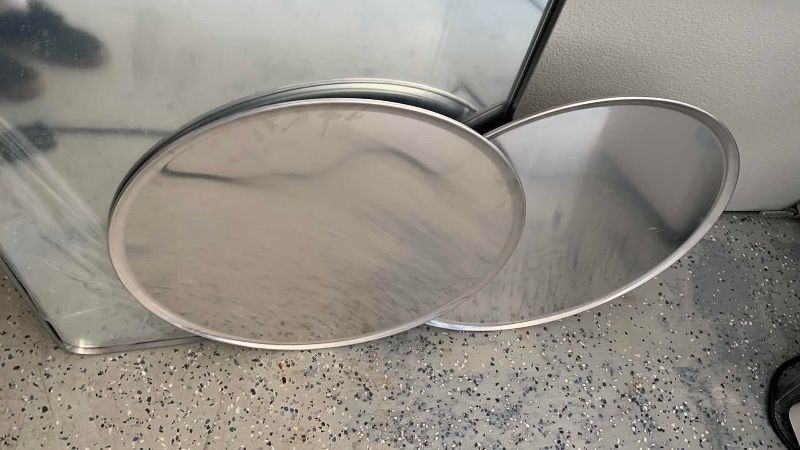 Photo 1 of 3-METAL SERVICE TRAYS