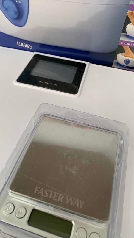 Photo 1 of 2-SCALES AND A PARAFFIN BATH