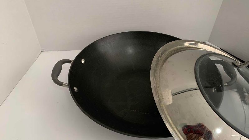 Photo 1 of ANOLON 14” WOK