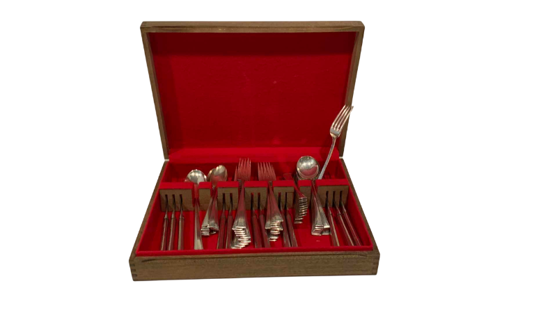Photo 1 of SILVERWARE SET 925