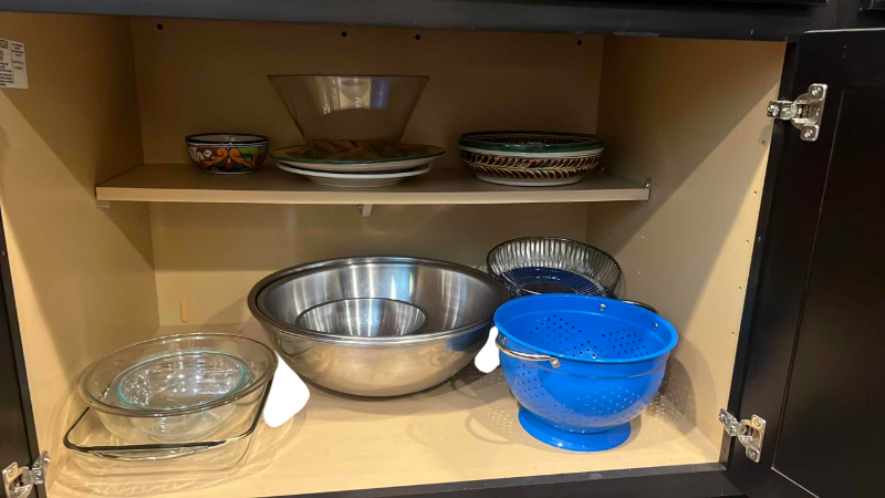 Photo 1 of CONTENTS OF CABINET LARGE MIXING BOWLS, CERAMICS, STRAINERS AND  BAKE WARE