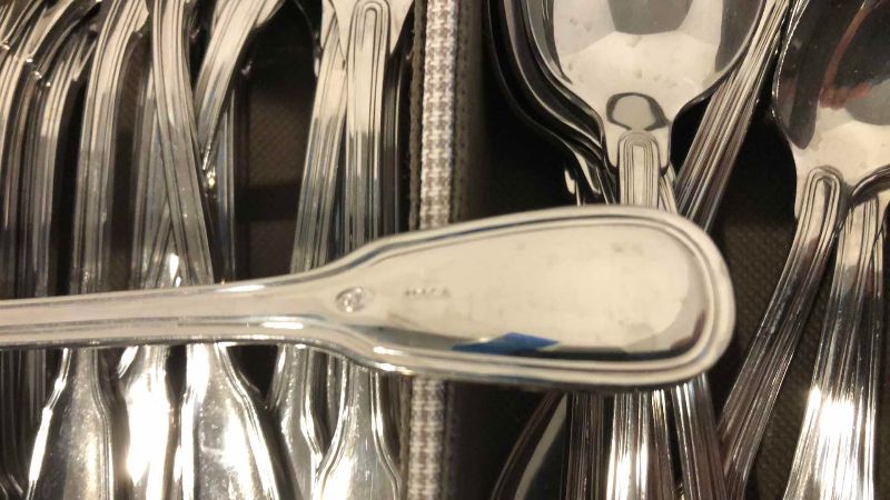 Photo 1 of CUTLERY