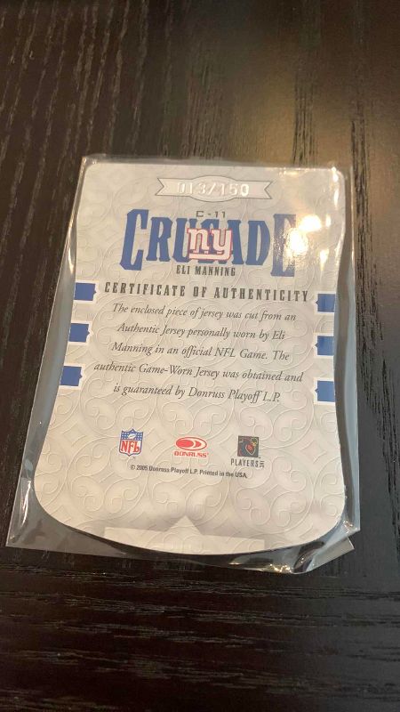 Photo 1 of 2005 LEAF ELI MANNING JERSEY CARD 13/150 NFL FOOTBALL