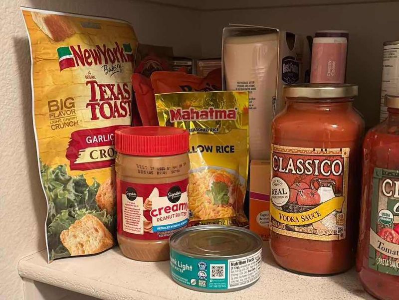 Photo 1 of SHELF IN PANTRY DRY STOCK GOODS