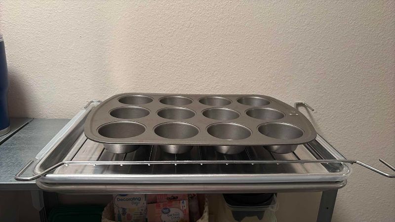 Photo 1 of BAKING PANS 12” X 18”