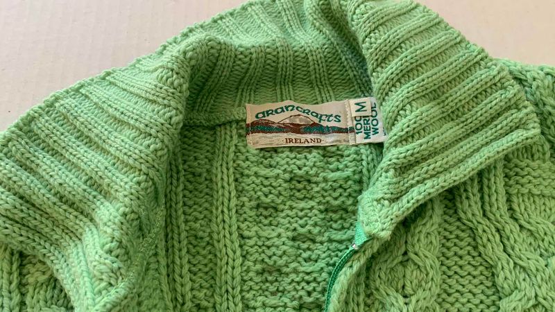 Photo 1 of ARANCRAFTE MADE IN IRELAND 100% MERINO WOOL SWEATER SIZE M