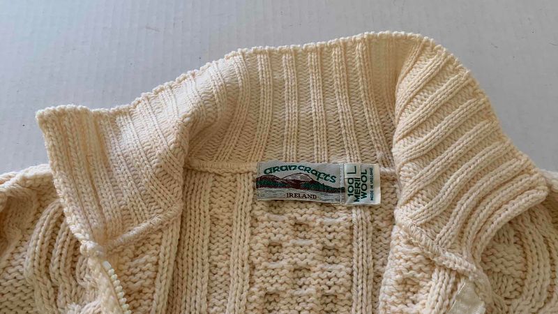 Photo 1 of ARANCRAFTS MADE IN IRELAND 100% MERINO SWEATER SIZE L